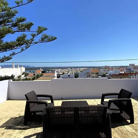 Casa Do Rio By Coral Parchal